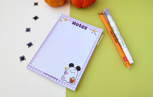 Keep your days organized and magical with the Daisyboo A6 notepad! Featuring 50 pages of cute and spooky charm, it's perfect for jotting down notes, lists, or daily reminders. 🎃✨