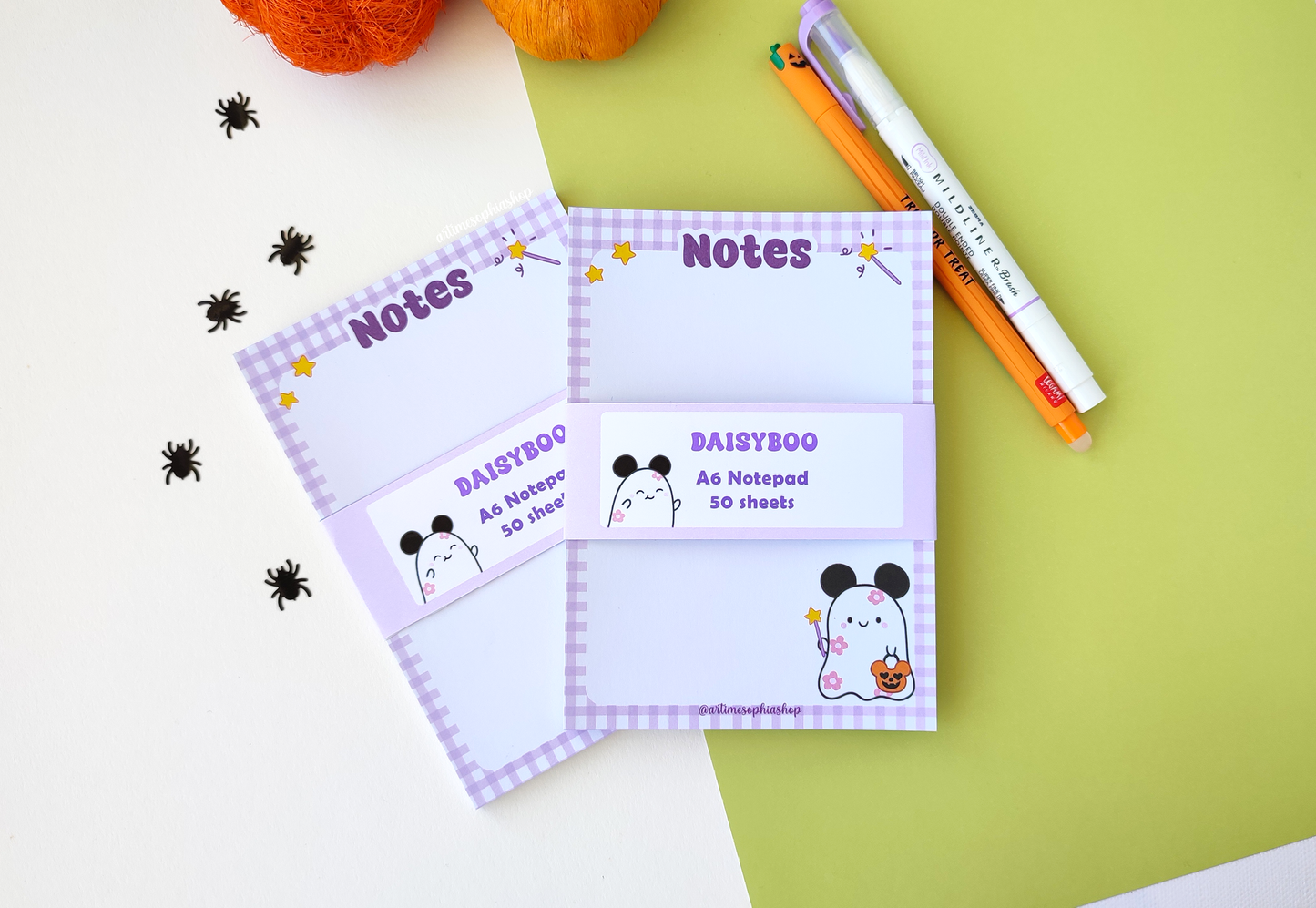 Keep your days organized and magical with the Daisyboo A6 notepad! Featuring 50 pages of cute and spooky charm, it's perfect for jotting down notes, lists, or daily reminders. πβ¨