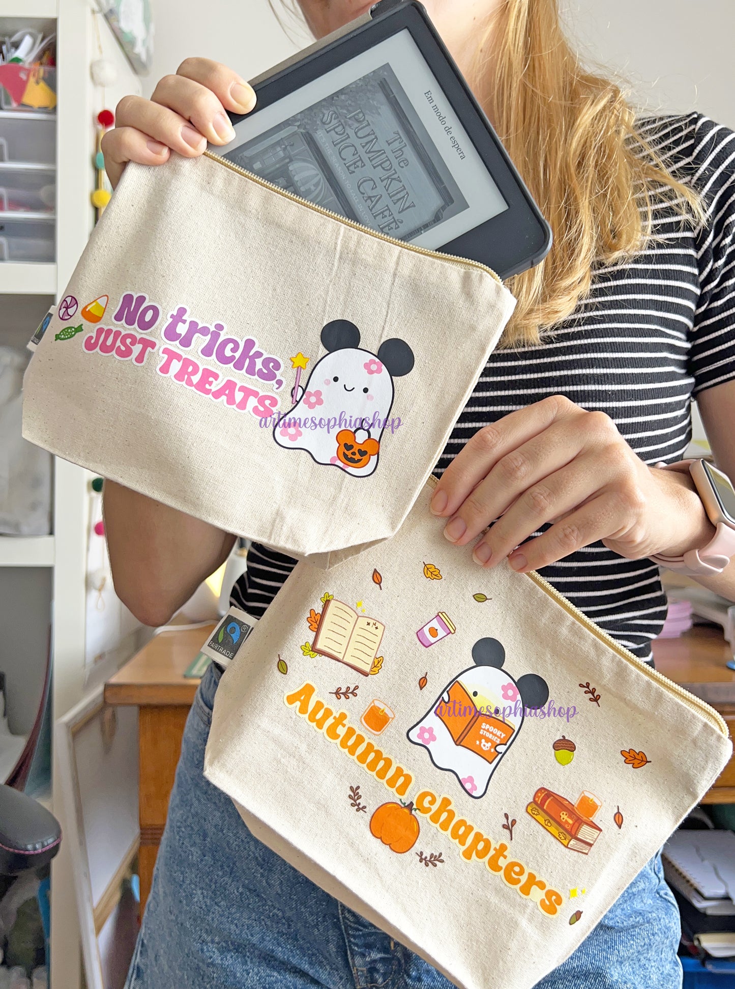 No tricks, Just treats Pouch – Halloween Bookish Bag