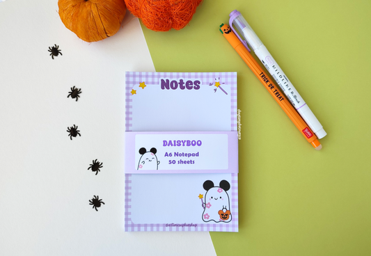 Keep your days organized and magical with the Daisyboo A6 notepad! Featuring 50 pages of cute and spooky charm, it's perfect for jotting down notes, lists, or daily reminders. 🎃✨