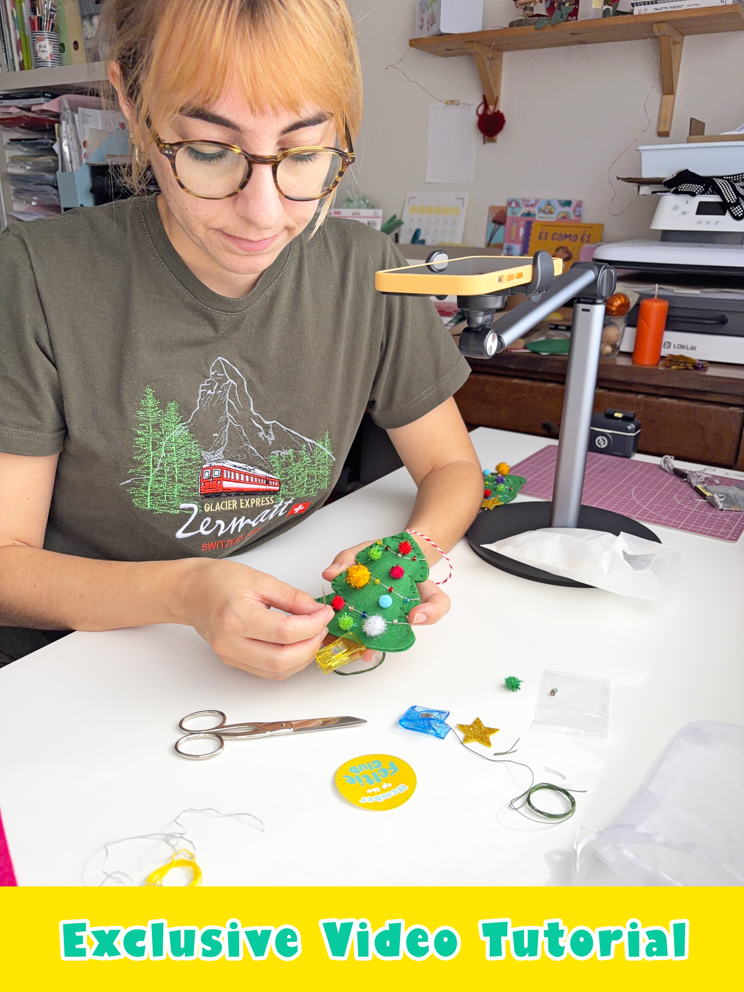 A magical DIY felt kit to craft your own Christmas Tree ornament. Perfect for creative souls and handmade gift lovers!